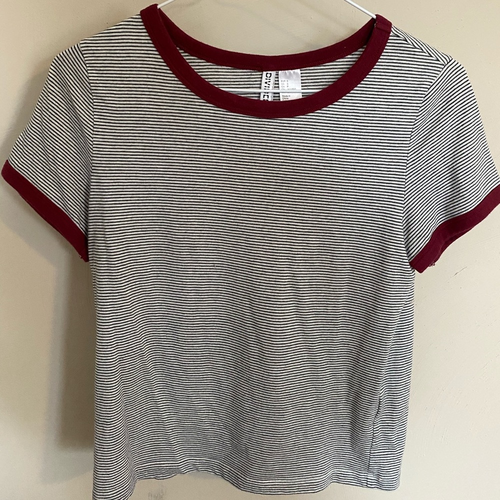 h&m divided short tshirt